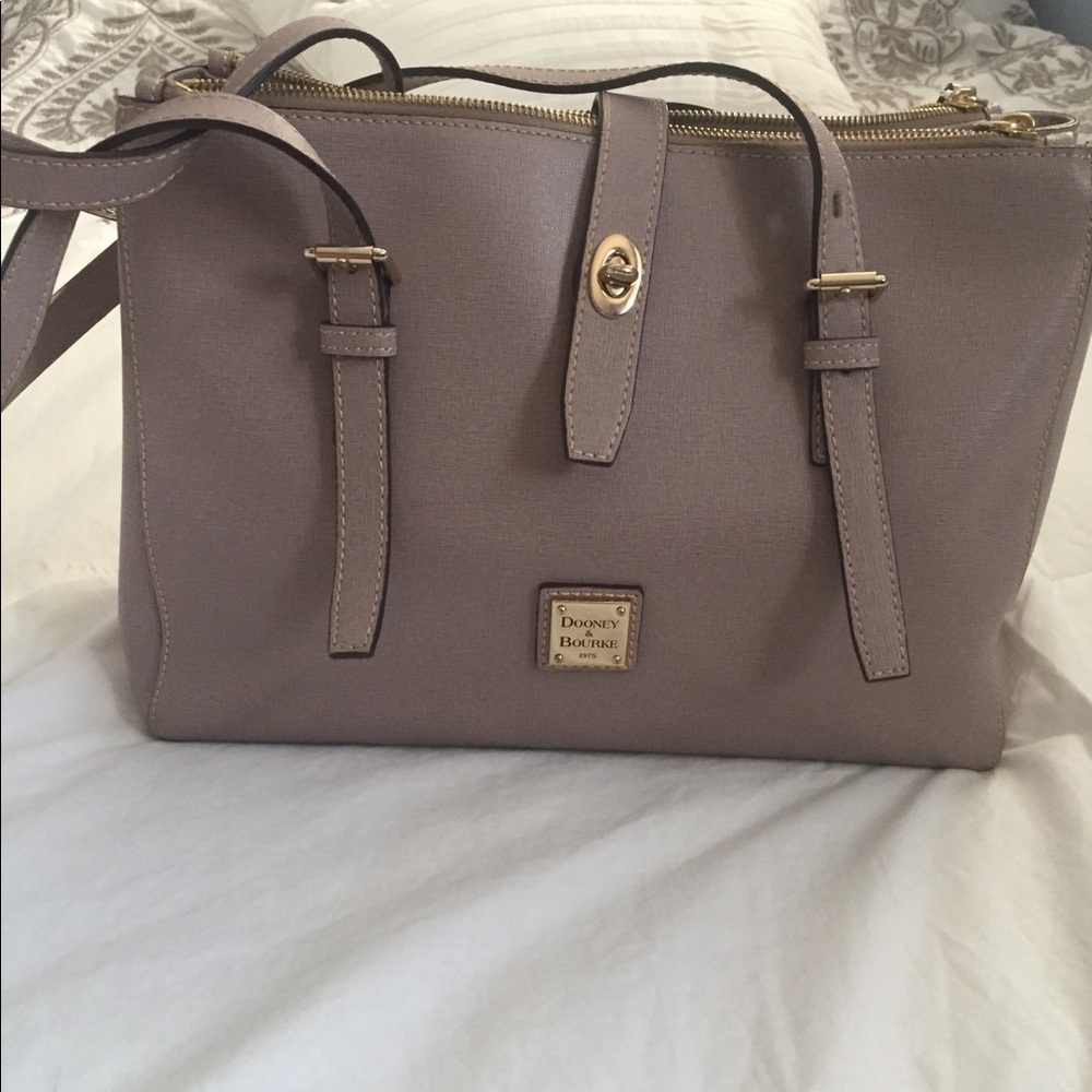 Dooney & Bourke handbag